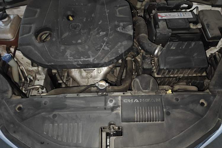 Used CHANGAN Eado 2019 High-Energy Edition 1.6L GDI Automatic Pioneer Model China VI Standard Engine Bay