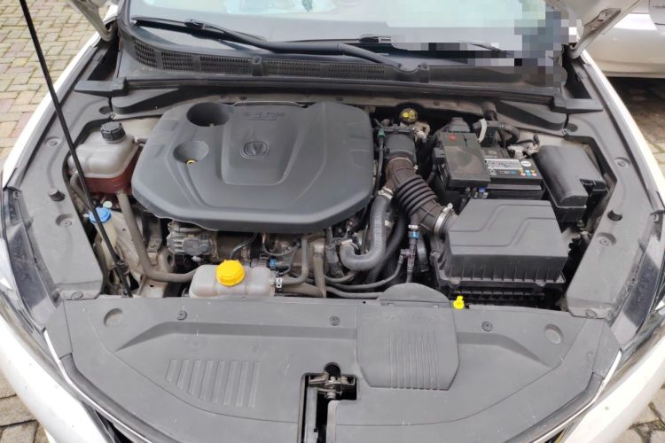 Used CHANGAN Eado 2019 Blue Whale Edition 280T GDI DCT Light-Speed Model Engine Bay