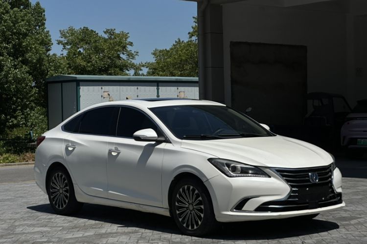 Used CHANGAN Eado 2019 High-Energy Edition 1.6L GDI Automatic Zhenfeng Model China VI Standard Exterior 1