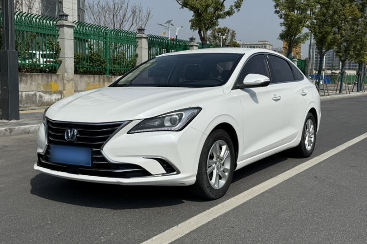 Used CHANGAN Eado 2019 1.6L GDI Manual Value Edition China VI Standard Exterior 2