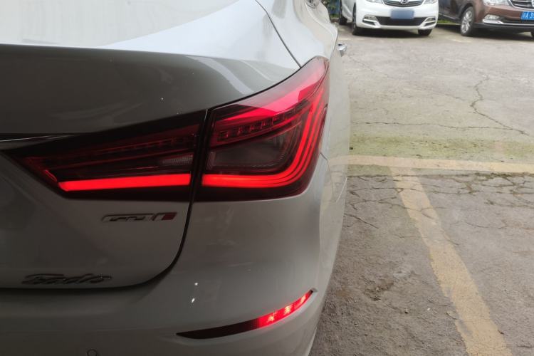 Used CHANGAN Eado 2019 High-Energy Edition 1.6L GDI Manual Pioneer Model China VI Standard Exterior 3