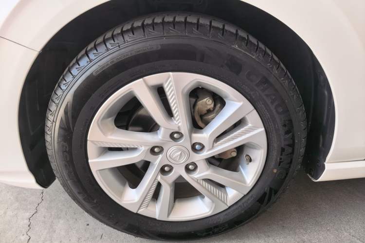 Used CHANGAN Eado 2019 High-Energy Edition 1.6L GDI Manual Pioneer Model China VI Standard Exterior 3
