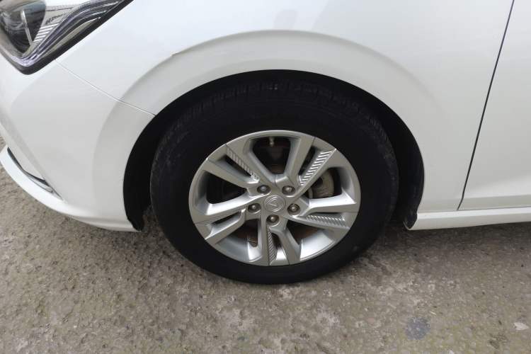 Used CHANGAN Eado 2019 High-Energy Edition 1.6L GDI Manual Pioneer Model China VI Standard Exterior 4