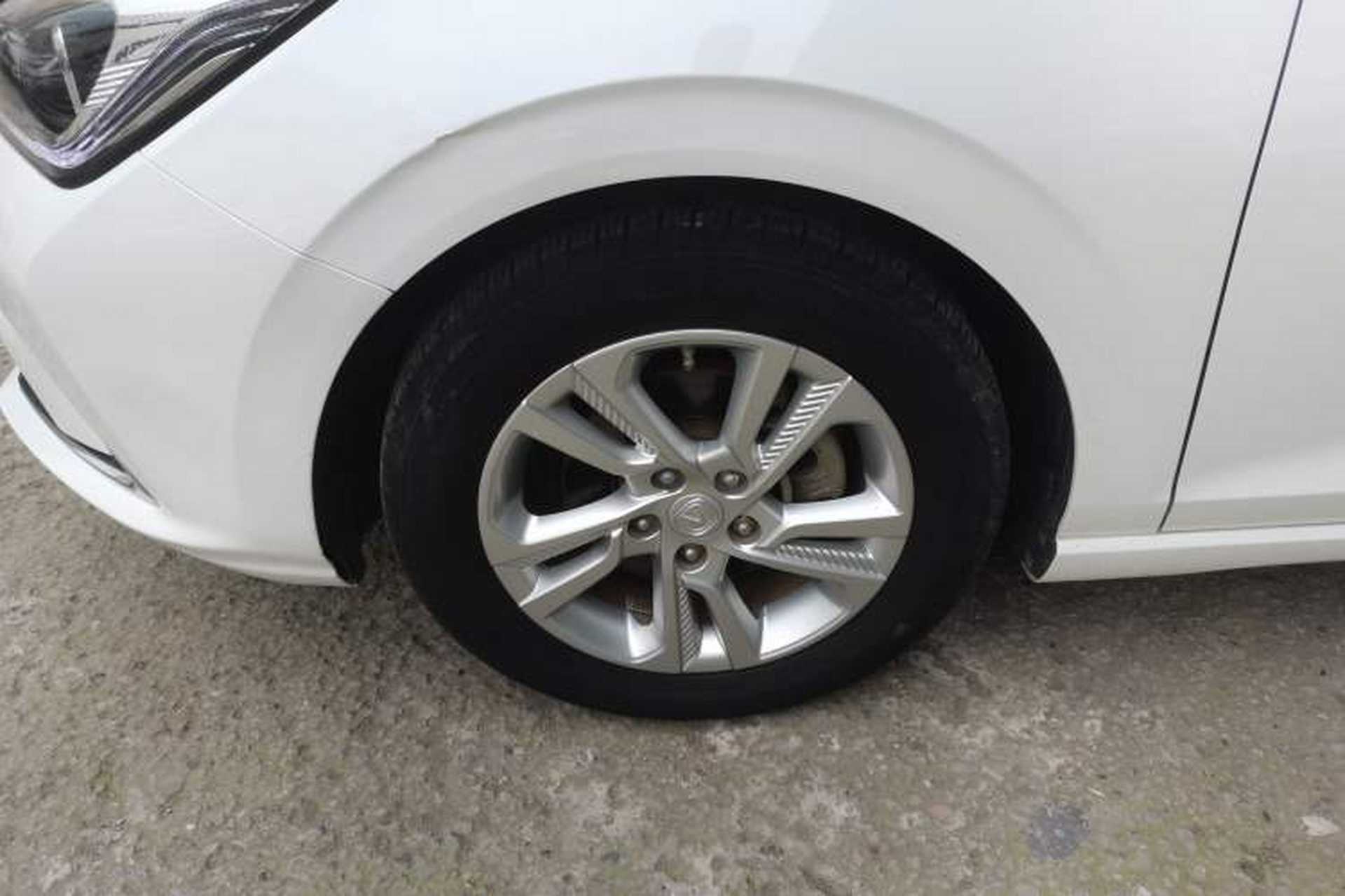 Used CHANGAN Eado 2019 High-Energy Edition 1.6L GDI Manual Pioneer Model China VI Standard Exterior 4
