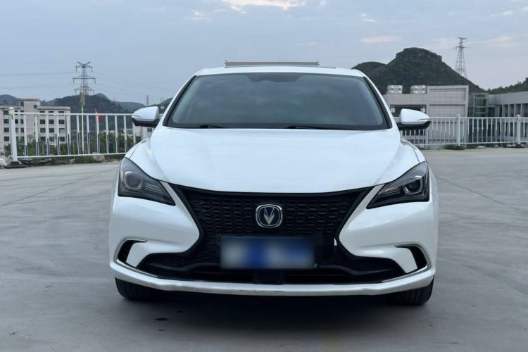 Used CHANGAN Eado 2019 Blue Whale Edition 280T GDI DCT High-Speed Model Exterior 5