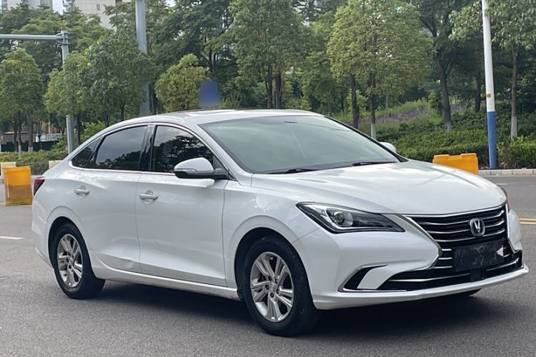 Used CHANGAN Eado 2019 High-Energy Edition 1.6L GDI Automatic Pioneer Model China VI Standard Exterior 6