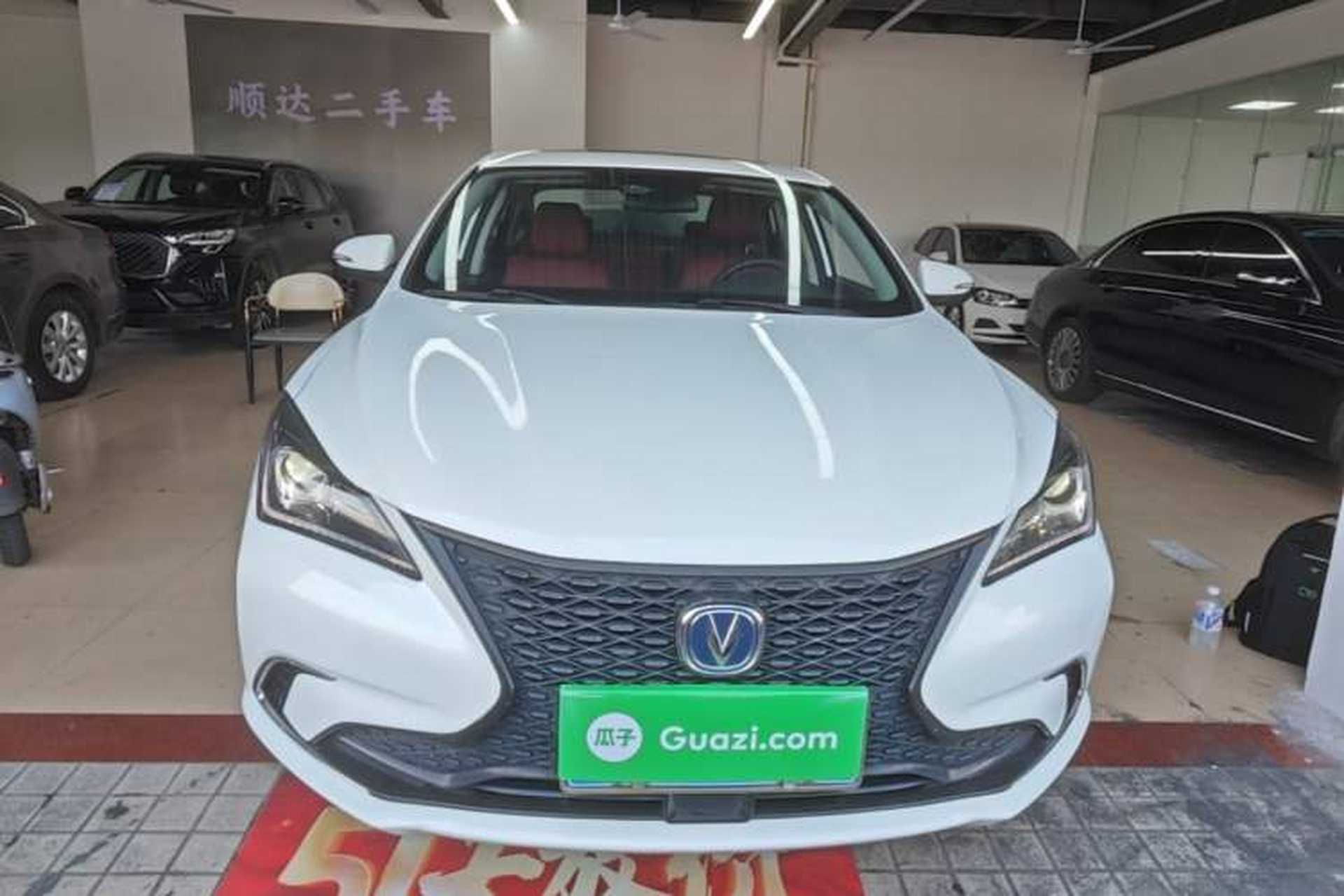 Used CHANGAN Eado 2019 Blue Whale Edition 280T GDI DCT High-Speed Model Front