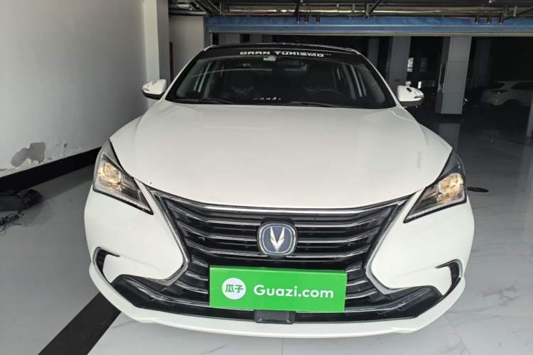 Used CHANGAN Eado 2019 1.6L GDI Manual Value Edition China VI Standard Front