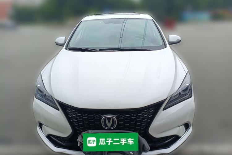 Used CHANGAN Eado 2019 Blue Whale Edition 280T GDI DCT High-Speed Model Front
