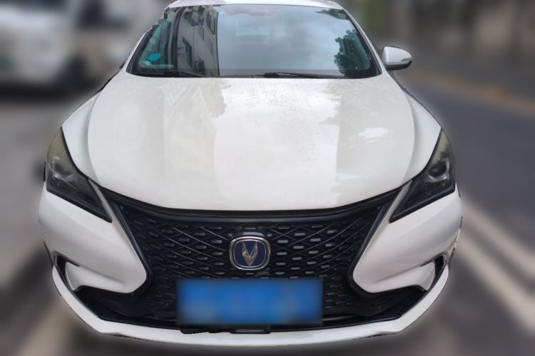Used CHANGAN Eado 2019 Blue Whale Edition 280T GDI DCT High-Speed Model Front
