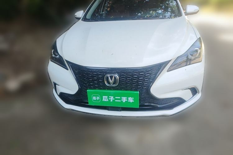 Used CHANGAN Eado 2019 Blue Whale Edition 280T GDI DCT High-Speed Model Front