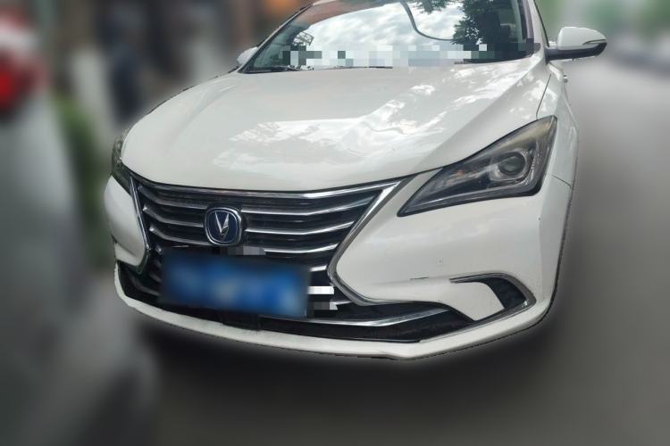Used CHANGAN Eado 2019 1.6L GDI Manual Value Edition China VI Standard Front