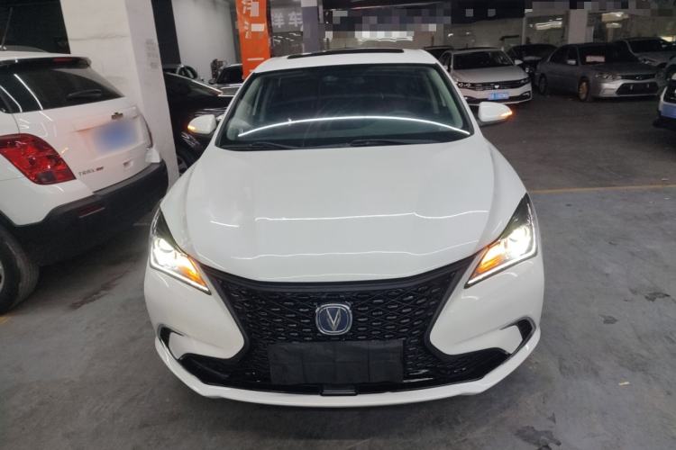 Used CHANGAN Eado 2019 Blue Whale Edition 280T GDI DCT Light-Speed Model Front
