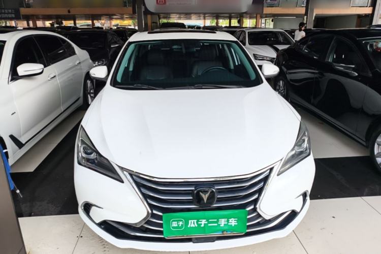 Used CHANGAN Eado 2019 High-Energy Edition 1.6L GDI Manual Lingfeng Model China VI Standard Front