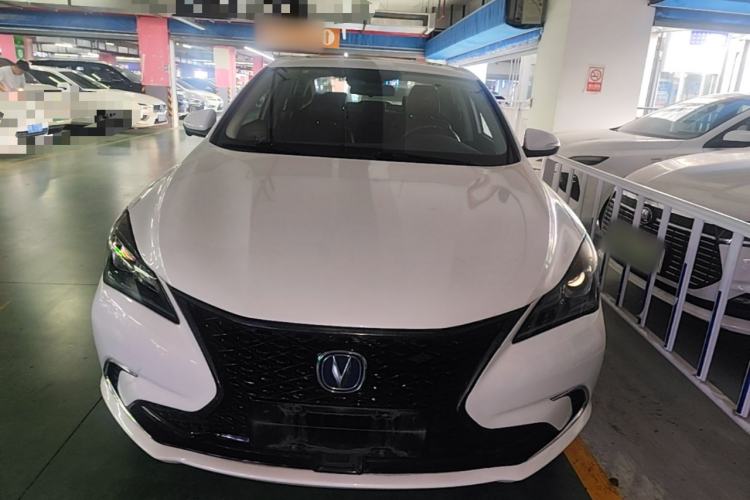Used CHANGAN Eado 2019 Blue Whale Edition 280T GDI DCT Light-Speed Model Front