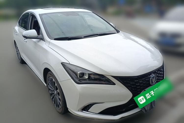 Used CHANGAN Eado 2019 Blue Whale Edition 280T GDI DCT High-Speed Model Front Right 45 Deg