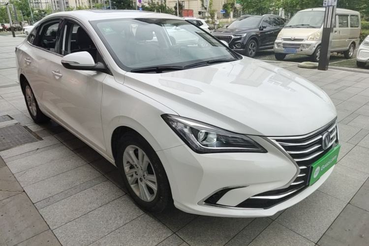 Used CHANGAN Eado 2019 High-Energy Edition 1.6L GDI Automatic Pioneer Model China VI Standard Front Right 45 Deg