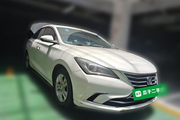Used CHANGAN Eado 2019 High-Energy Edition 1.6L GDI Manual Pioneer Model China VI Standard Front Right 45 Deg