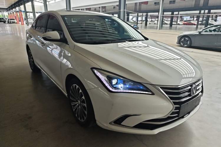 Used CHANGAN Eado 2019 High-Energy Edition 1.6L GDI Automatic Zhenfeng Model China VI Standard Front Right 45 Deg