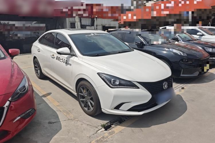 Used CHANGAN Eado 2019 Blue Whale Edition 280T GDI DCT Light-Speed Model Front Right 45 Deg