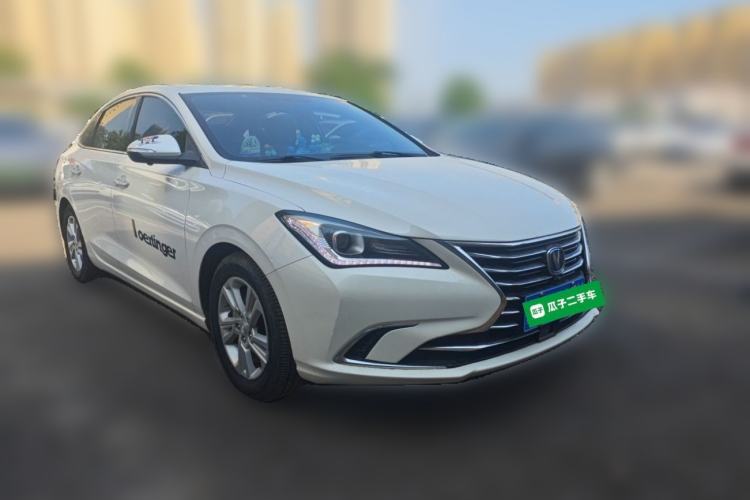 Used CHANGAN Eado 2019 High-Energy Edition 1.6L GDI Automatic Pioneer Model China VI Standard Front Right 45 Deg
