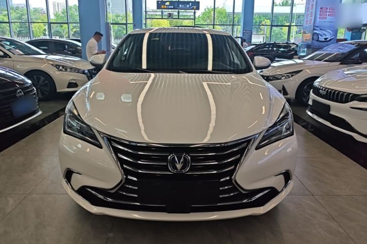 Used CHANGAN Eado 2019 High-Energy Edition 1.6L GDI Manual Pioneer Model China VI Standard Front