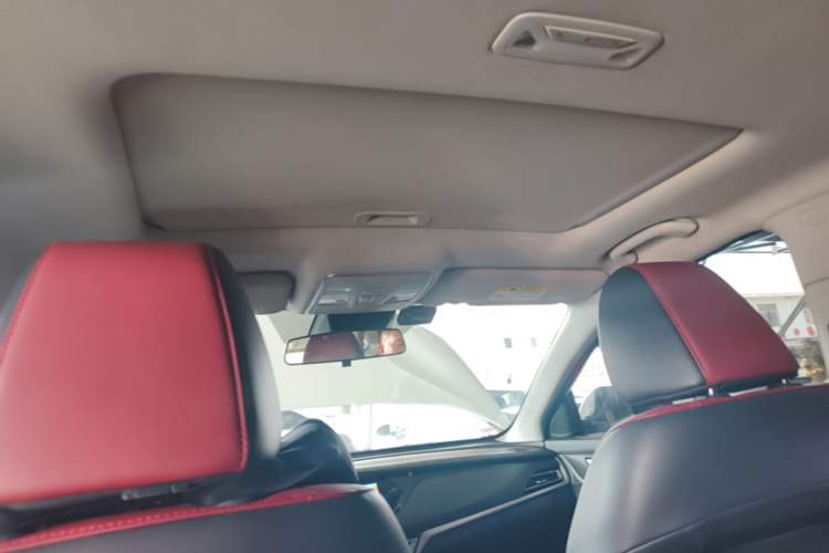 Used CHANGAN Eado 2019 Blue Whale Edition 280T GDI DCT High-Speed Model Headliner
