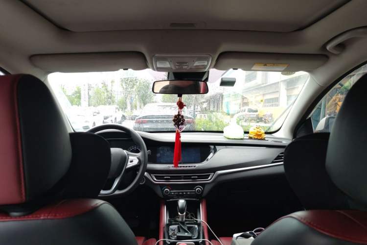 Used CHANGAN Eado 2019 Blue Whale Edition 280T GDI DCT High-Speed Model Headliner
