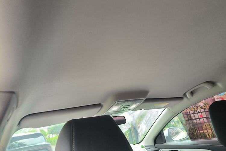 Used CHANGAN Eado 2019 1.6L GDI Manual Value Edition China VI Standard Headliner