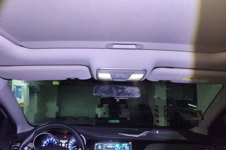 Used CHANGAN Eado 2019 High-Energy Edition 1.6L GDI Manual Pioneer Model China VI Standard Headliner