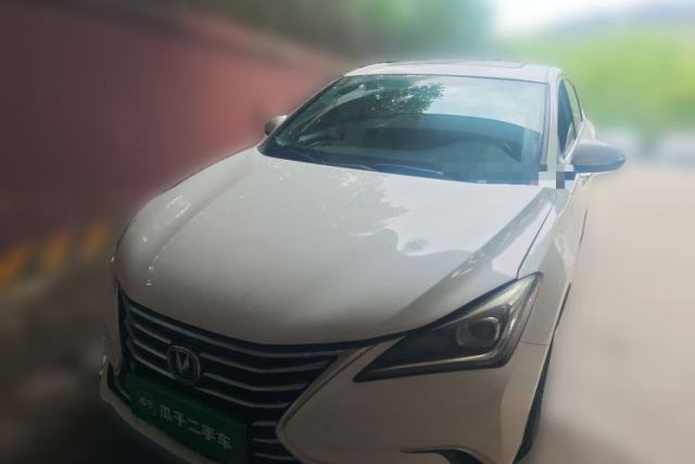 Used CHANGAN Eado 2019 High-Energy Edition 1.6L GDI Manual Pioneer Model China VI Standard