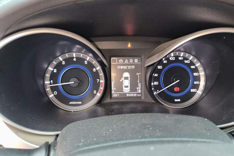 Used CHANGAN Eado 2019 High-Energy Edition 1.6L GDI Manual Pioneer Model China VI Standard Instrument Cluster