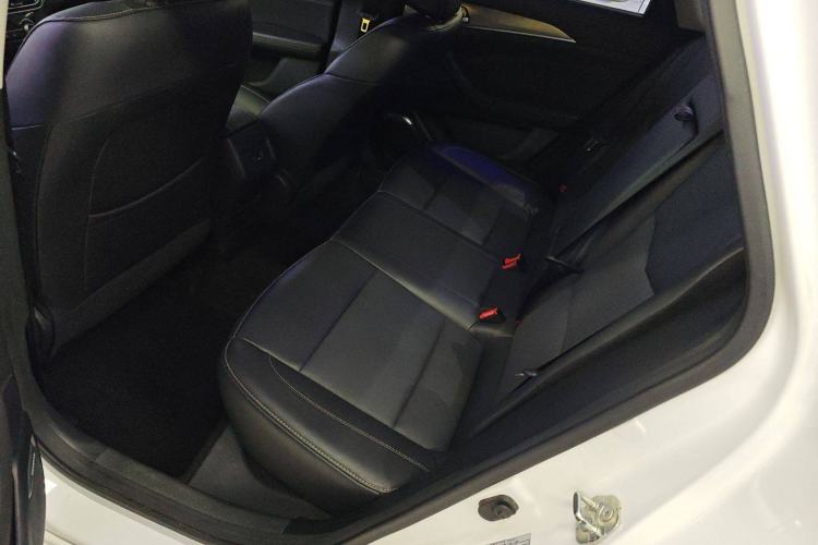 Used CHANGAN Eado 2019 High-Energy Edition 1.6L GDI Automatic Pioneer Model China VI Standard Interior 1