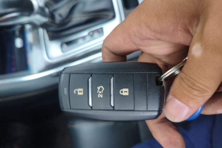 Used CHANGAN Eado 2019 High-Energy Edition 1.6L GDI Automatic Pioneer Model China VI Standard Interior 1