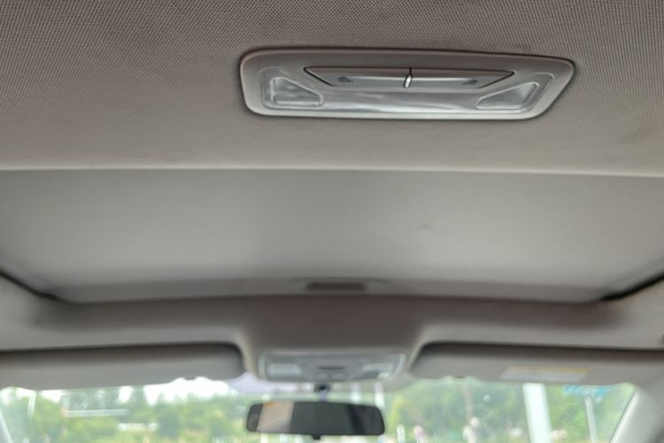 Used CHANGAN Eado 2019 High-Energy Edition 1.6L GDI Automatic Pioneer Model China VI Standard Interior 9