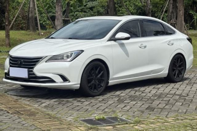 Used CHANGAN Eado 2019 High-Energy Edition 1.6L GDI Manual Lingfeng Model China VI Standard