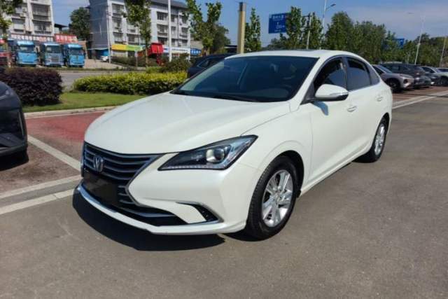 Used CHANGAN Eado 2019 High-Energy Edition 1.6L GDI Manual Pioneer Model China VI Standard