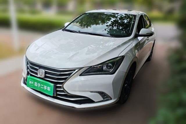 Ojetý CHANGAN Eado 2019 High-Energy Edition 1.6L GDI Manual Pioneer Model China VI Standard