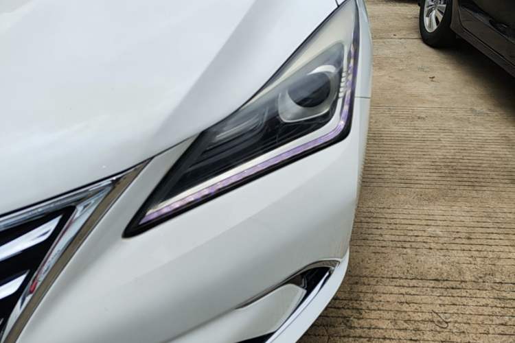 Used CHANGAN Eado 2019 1.6L GDI Manual Value Edition China VI Standard Left Front Headlight