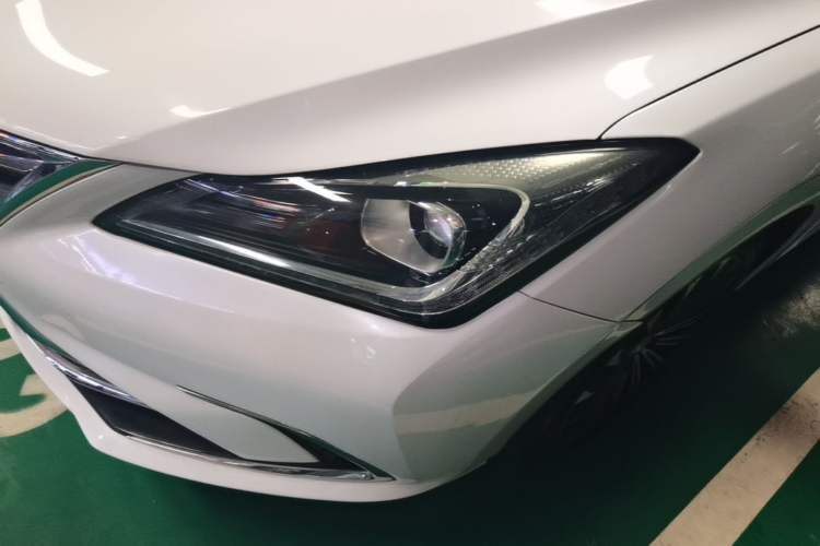 Used CHANGAN Eado 2019 High-Energy Edition 1.6L GDI Automatic Zhenfeng Model China VI Standard Left Front Headlight
