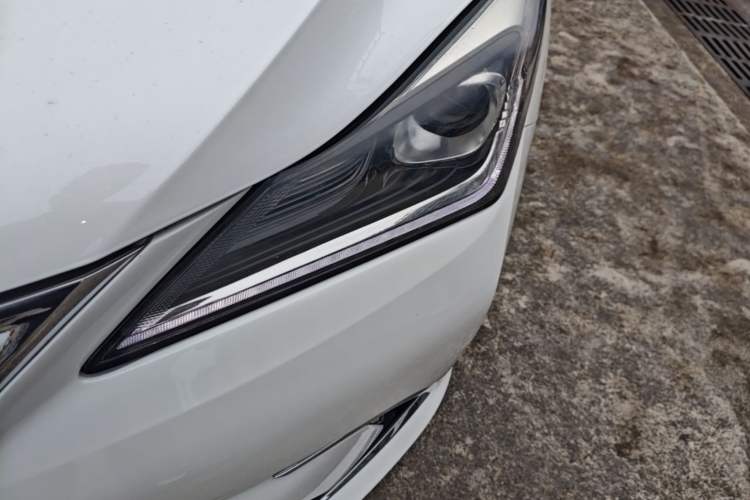 Used CHANGAN Eado 2019 High-Energy Edition 1.6L GDI Manual Pioneer Model China VI Standard Left Front Headlight