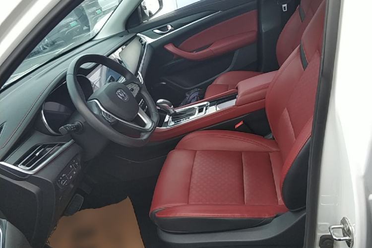 Used CHANGAN Eado 2019 Blue Whale Edition 280T GDI DCT Light-Speed Model Left Front Seat