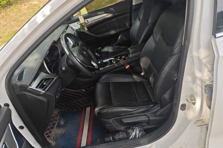 Used CHANGAN Eado 2019 High-Energy Edition 1.6L GDI Manual Pioneer Model China VI Standard Left Front Seat