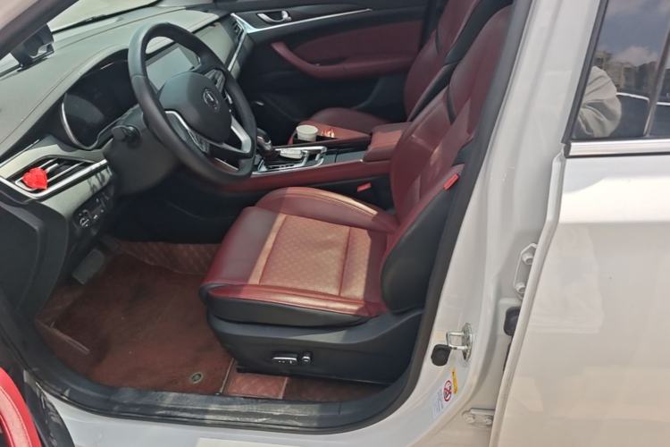 Used CHANGAN Eado 2019 Blue Whale Edition 280T GDI DCT Light-Speed Model Left Front Seat