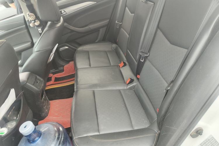 Used CHANGAN Eado 2019 High-Energy Edition 1.6L GDI Automatic Pioneer Model China VI Standard Left Rear Seat