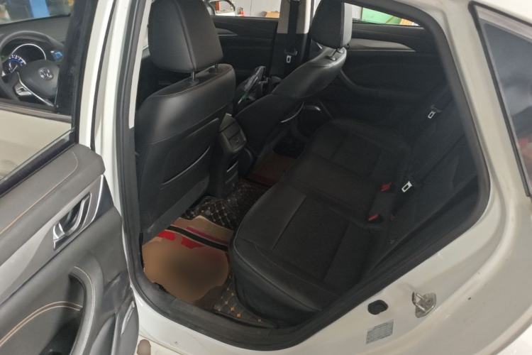 Used CHANGAN Eado 2019 High-Energy Edition 1.6L GDI Automatic Pioneer Model China VI Standard Left Rear Seat