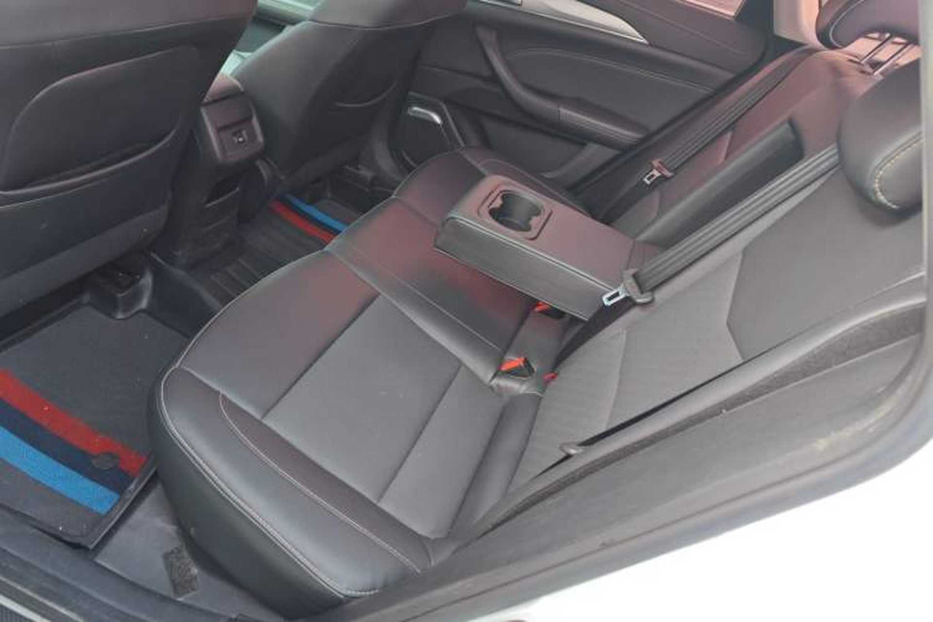 Used CHANGAN Eado 2019 High-Energy Edition 1.6L GDI Manual Pioneer Model China VI Standard Left Rear Seat