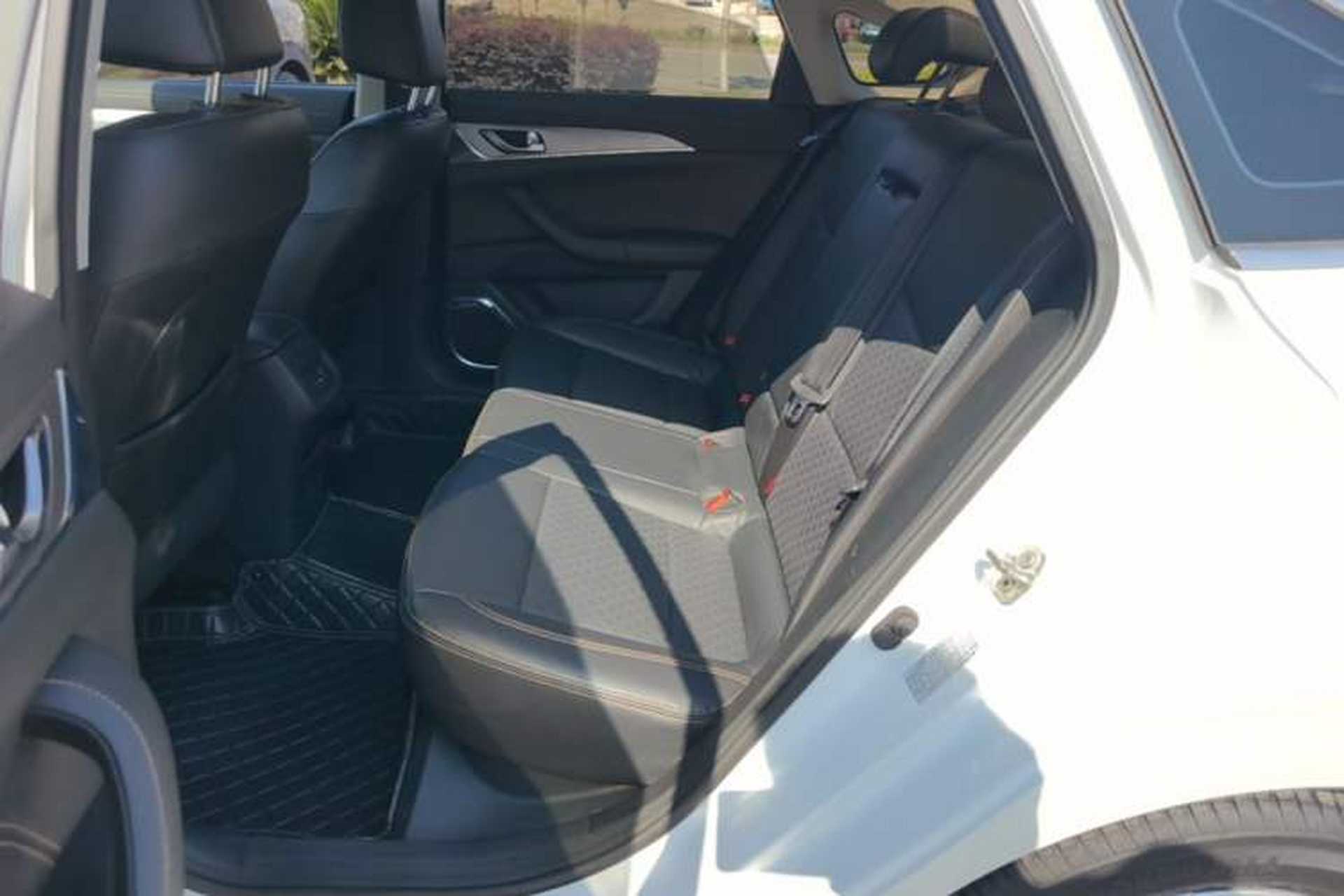 Used CHANGAN Eado 2019 High-Energy Edition 1.6L GDI Manual Pioneer Model China VI Standard Left Rear Seat