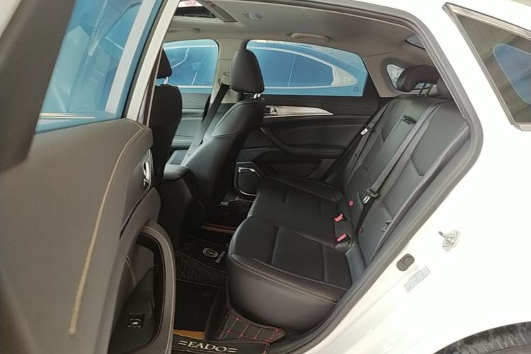 Used CHANGAN Eado 2019 High-Energy Edition 1.6L GDI Manual Pioneer Model China VI Standard Left Rear Seat