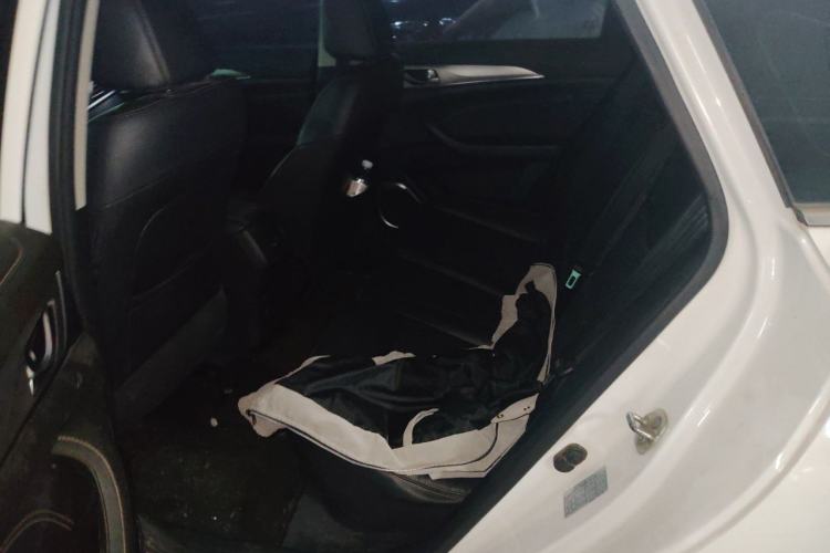 Used CHANGAN Eado 2019 High-Energy Edition 1.6L GDI Manual Pioneer Model China VI Standard Left Rear Seat